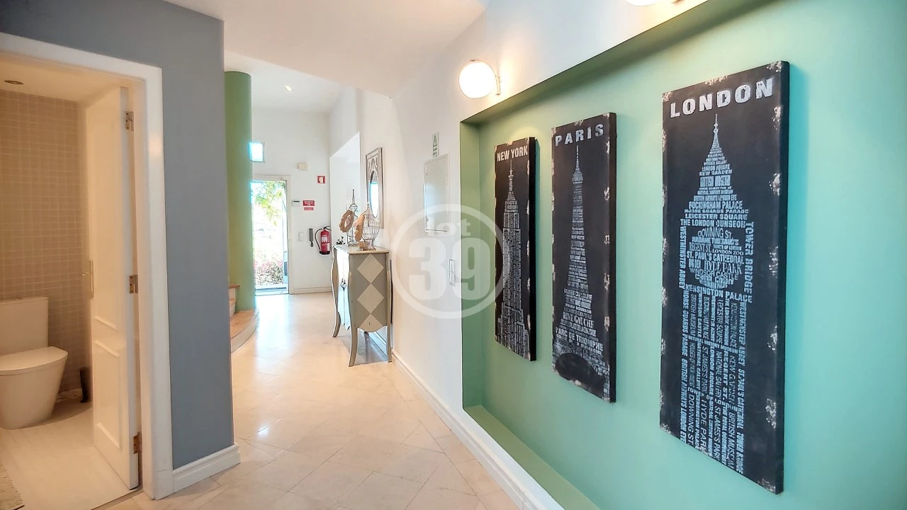 Moradia T4 para Venda em Albufeira e Olhos de Água Foto 81