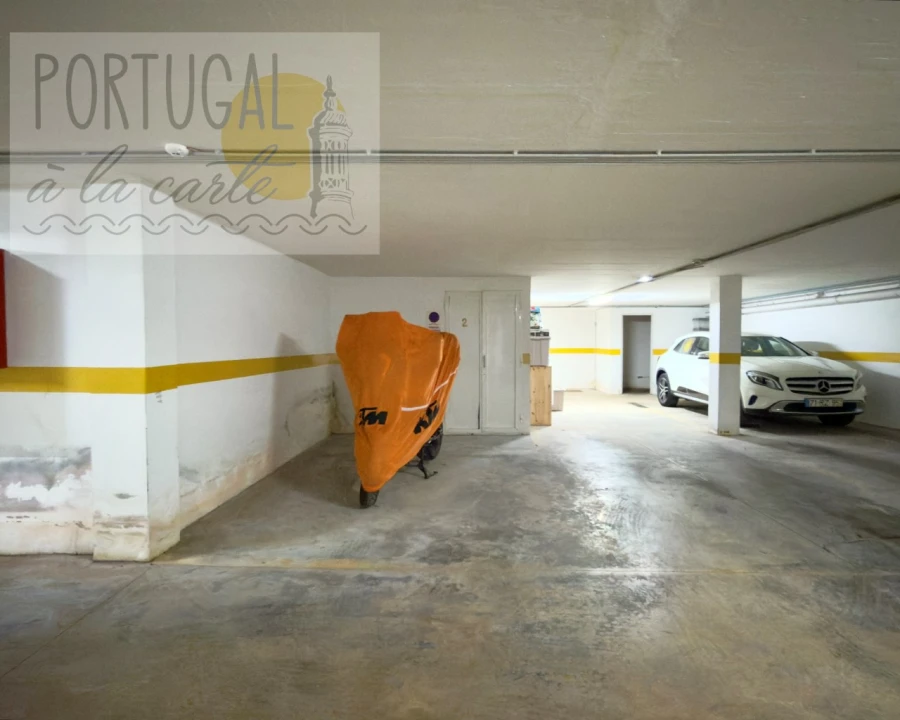 Garagem para Venda em Olhão Foto 2