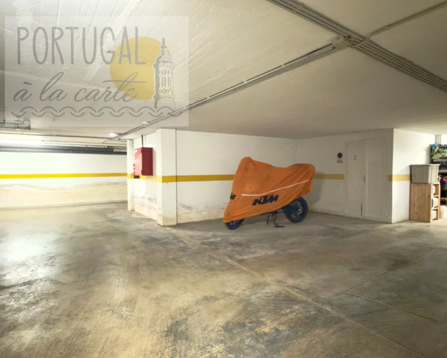 Garagem para Venda em Olhão Foto 3