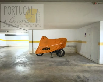 Garagem para Venda em Olhão