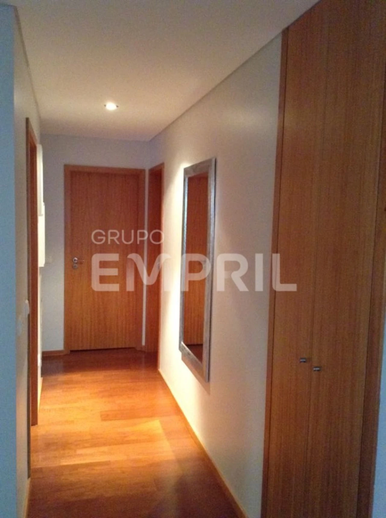 Apartamento T2 para Venda em Oliveira do Douro Foto 3