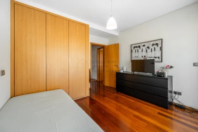 Apartamento T3 para Venda em São Vicente (Braga)