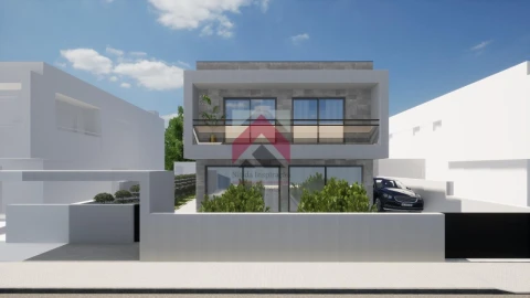 Moradia T4 para Venda em Esgueira