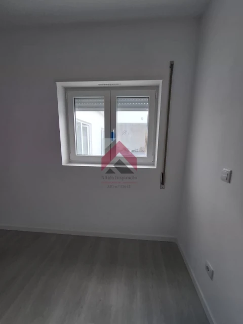 Moradia T4 para Venda em Santo Andre de Vagos