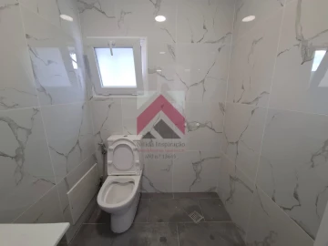 Moradia T4 para Venda em Santo Andre de Vagos