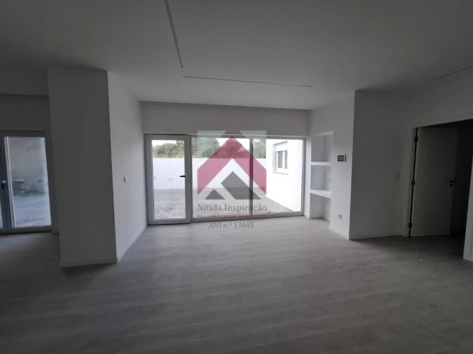 Moradia T4 para Venda em Santo Andre de Vagos Foto 6