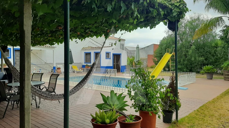 Moradia T5 para Venda em São Brás de Alportel