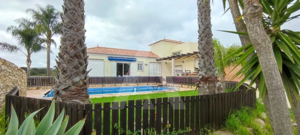 Moradia T4 para Venda em São Brás de Alportel
