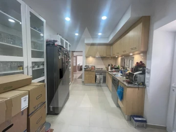 Moradia T4 para Venda em Quelfes
