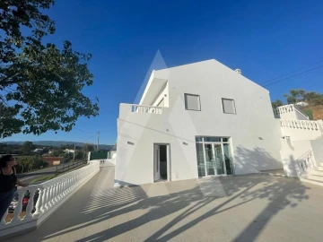 Moradia T3 para Venda em Portimão