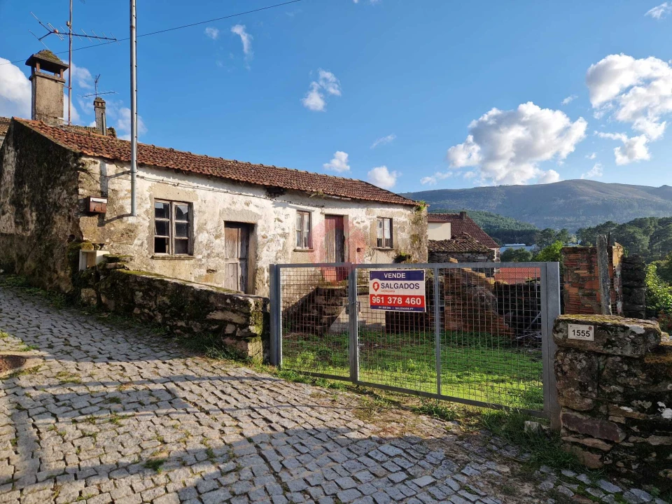 Moradia para Venda em Alvaredo Foto 4