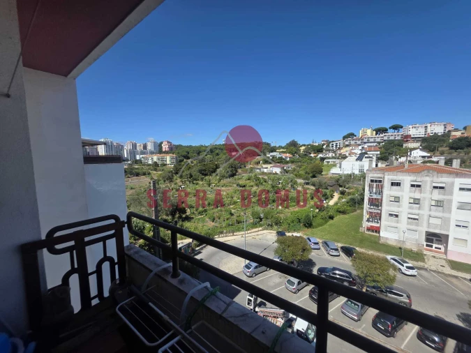 Apartamento T2 para Venda em Rio de Mouro Foto 8