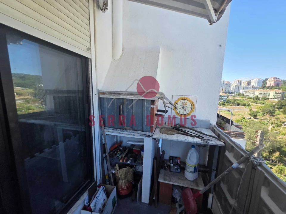 Apartamento T2 para Venda em Rio de Mouro Foto 4