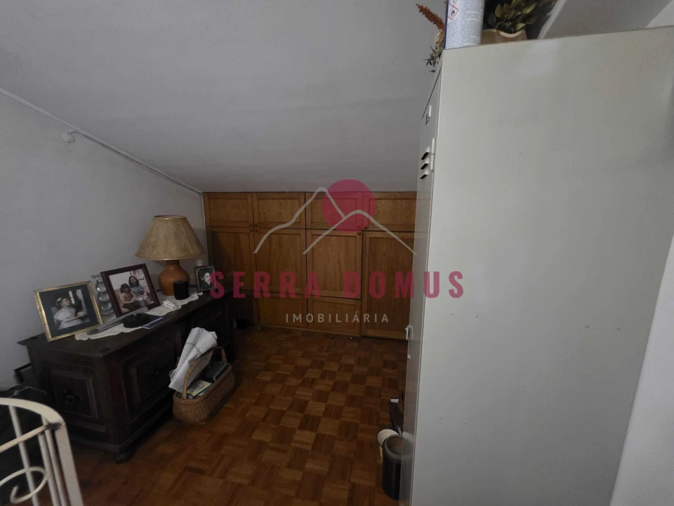 Apartamento T2 para Venda em Rio de Mouro Foto 20