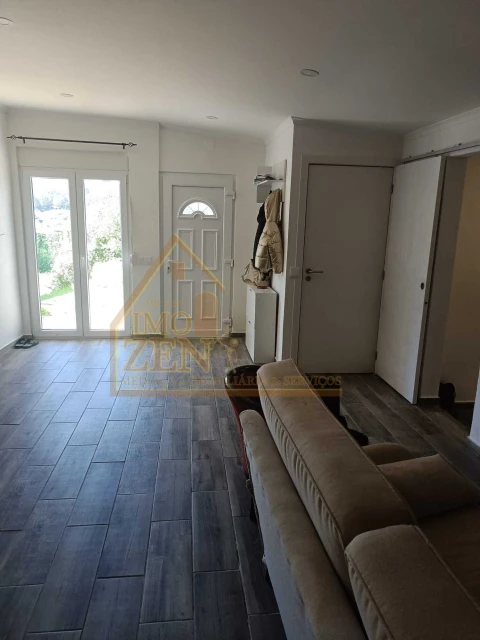 Moradia T3 para Venda em Alvorninha