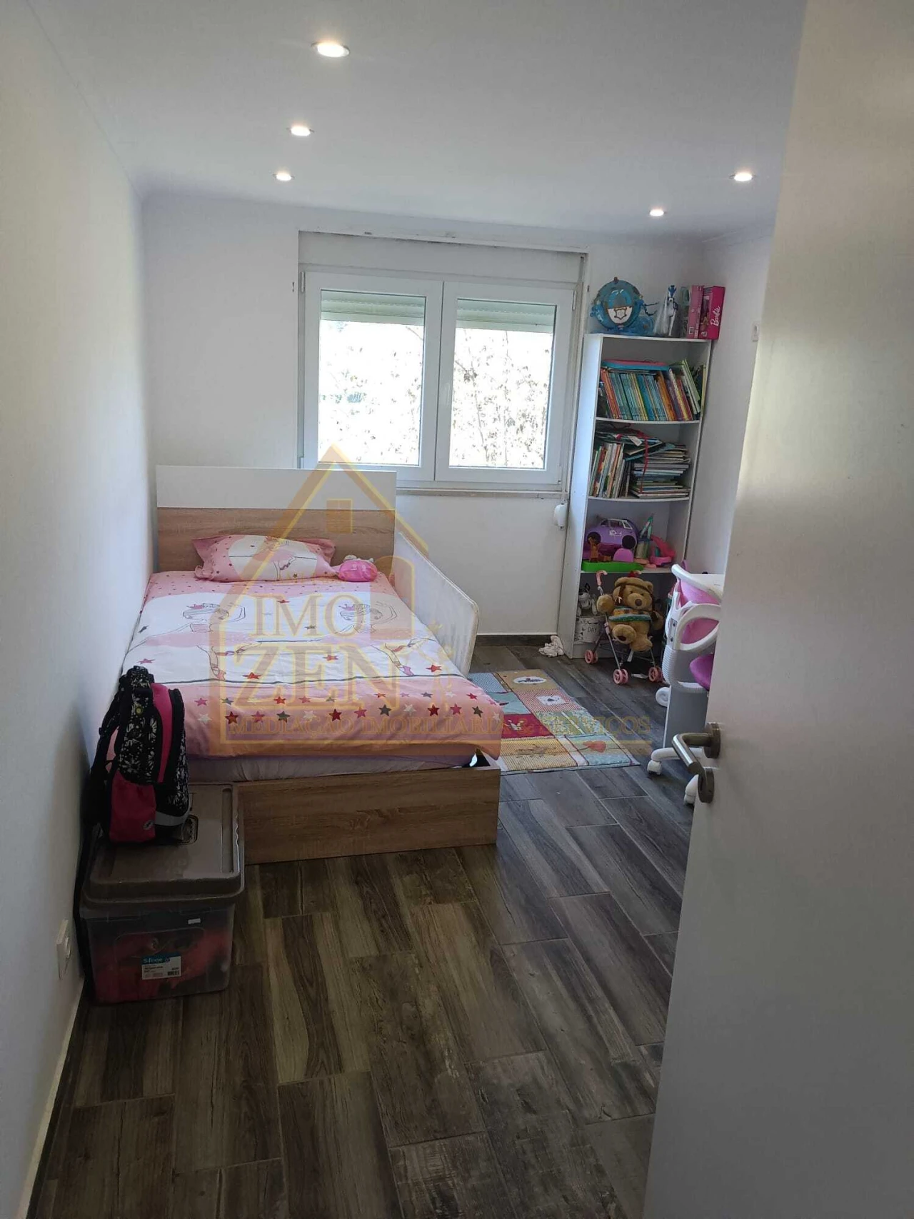 Moradia T3 para Venda em Alvorninha Foto 16