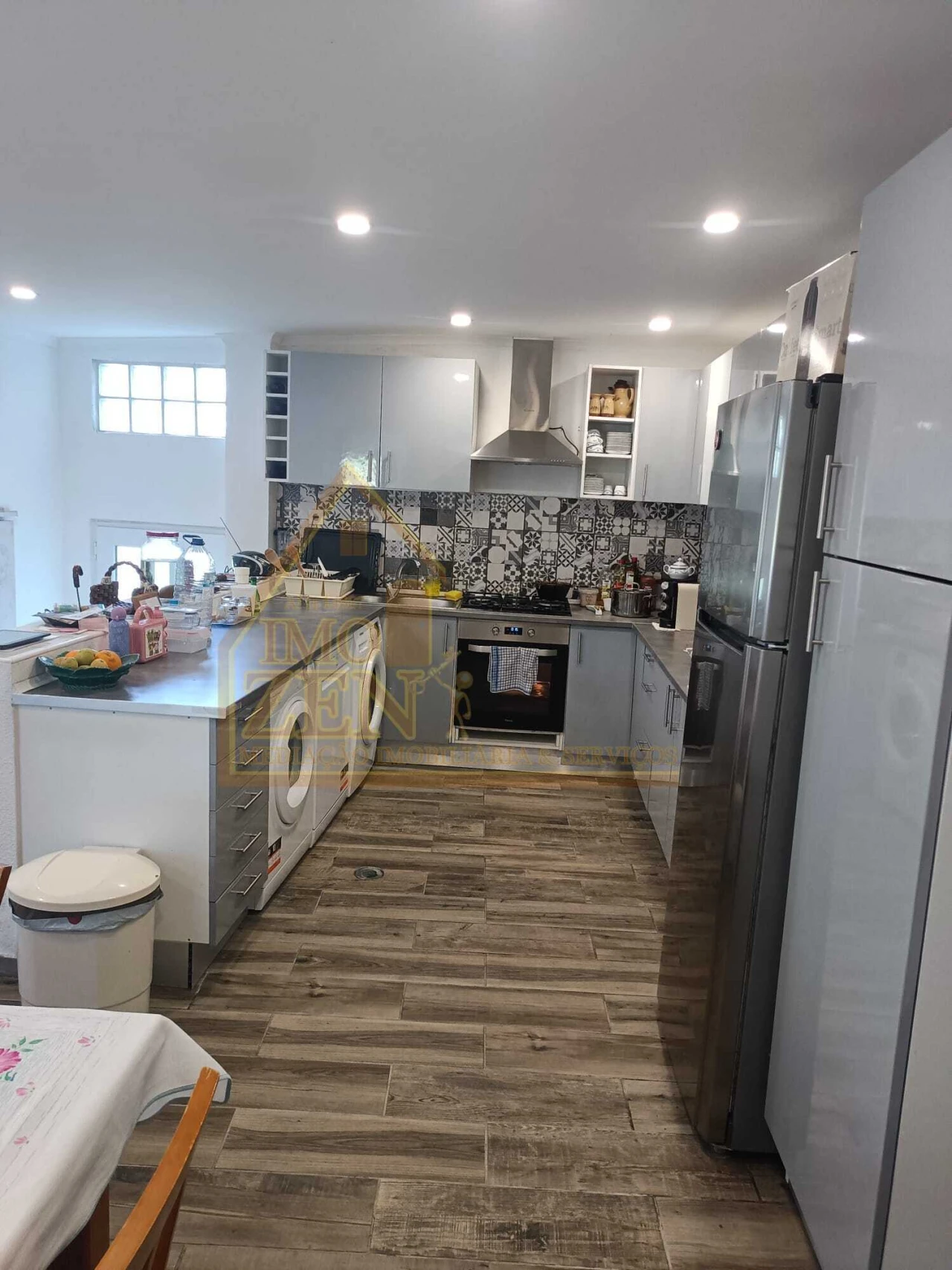 Moradia T3 para Venda em Alvorninha Foto 5