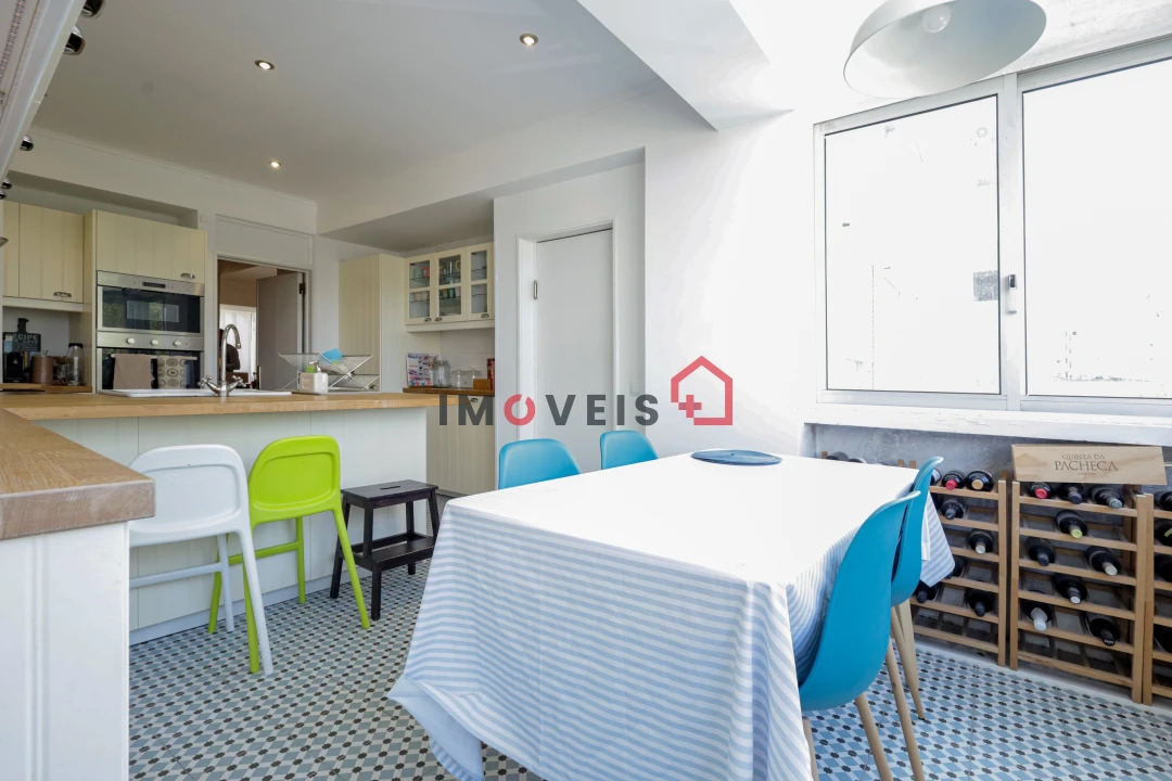 Apartamento T5 para Venda em Olivais Foto 8