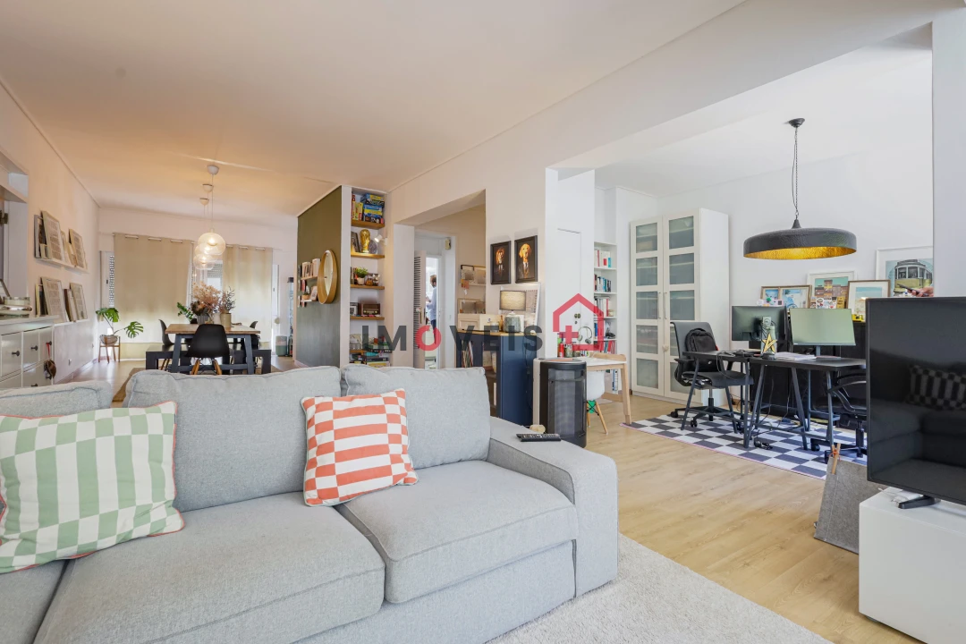 Apartamento T5 para Venda em Olivais Foto 1