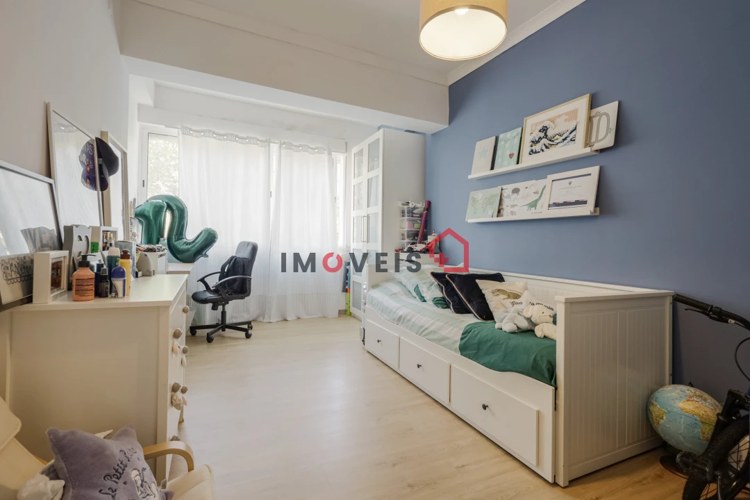 Apartamento T5 para Venda em Olivais Foto 14