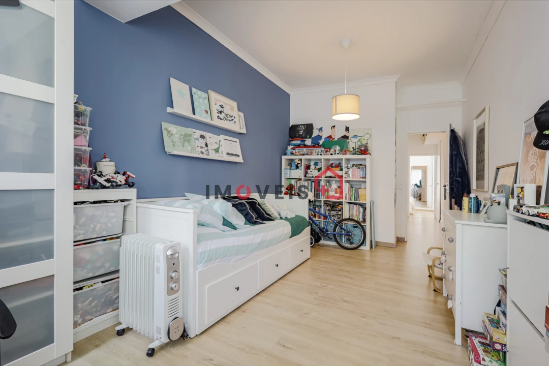 Apartamento T5 para Venda em Olivais Foto 15