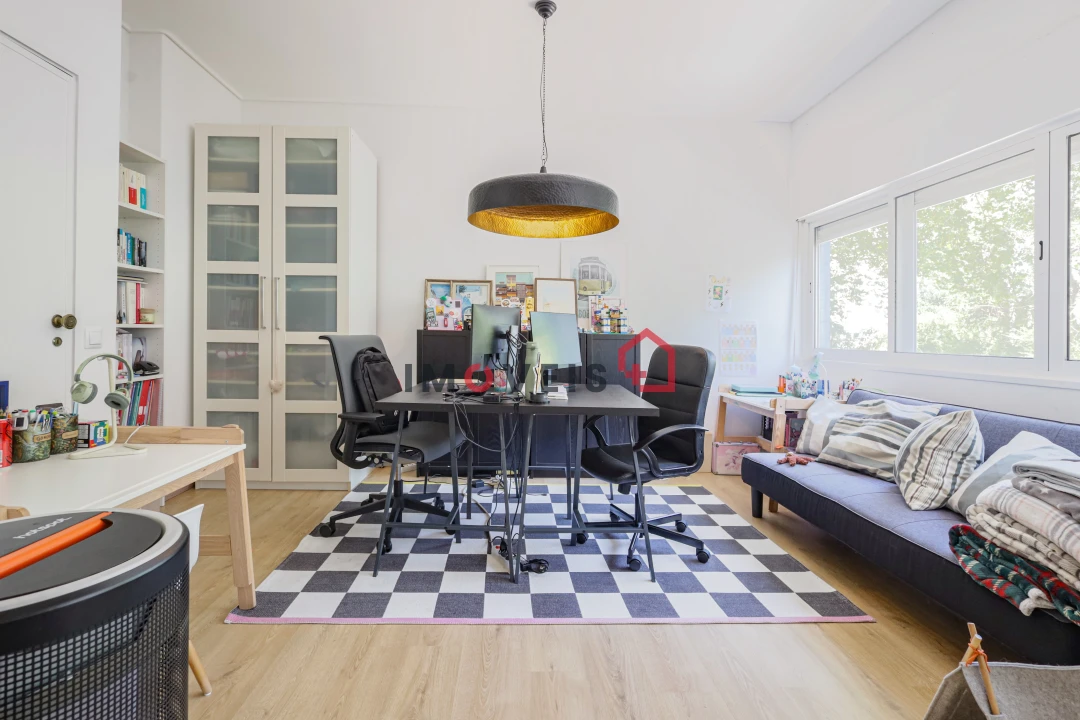 Apartamento T5 para Venda em Olivais Foto 4
