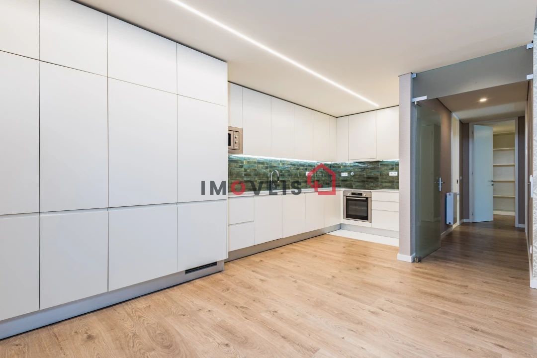 Apartamento T2 para Venda em Leiria, Pousos, Barreira e Cortes Foto 7