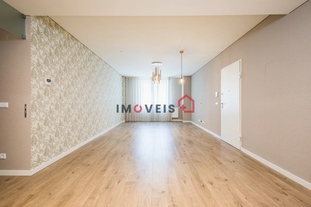 Apartamento T2 para Venda em Leiria, Pousos, Barreira e Cortes Foto 11