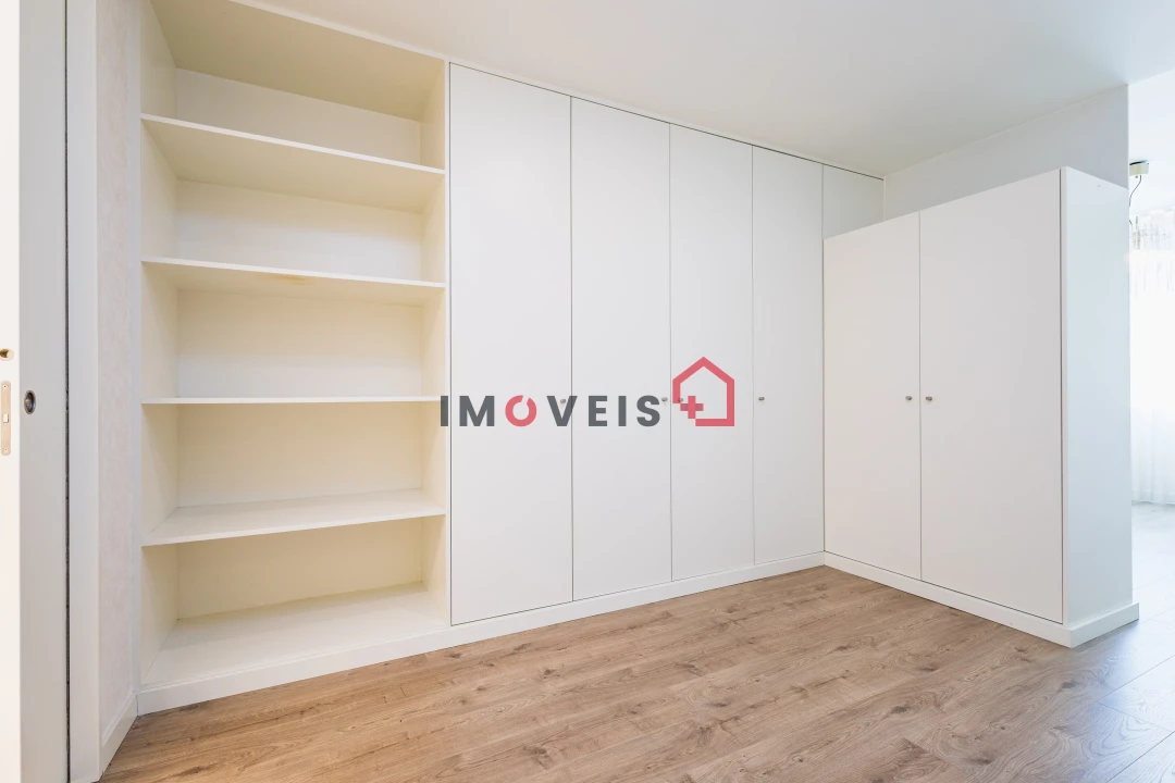 Apartamento T2 para Venda em Leiria, Pousos, Barreira e Cortes Foto 19
