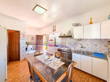 Moradia T4 para Venda em Samora Correia