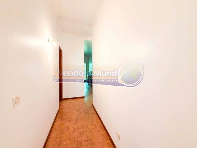 Moradia T4 para Venda em Samora Correia Foto 16