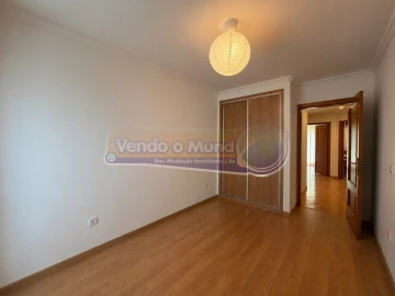 Apartamento T3 para Venda em Samora Correia