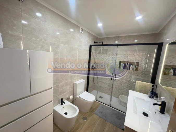 Apartamento T3 para Venda em Samora Correia Foto 11