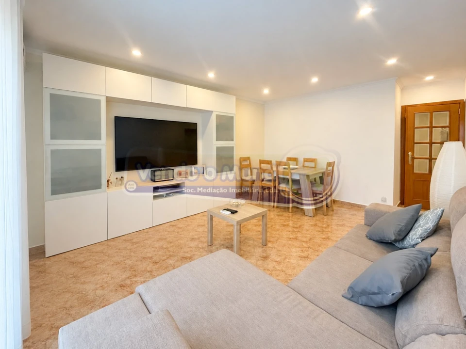 Apartamento T3 para Venda em Samora Correia Foto 2