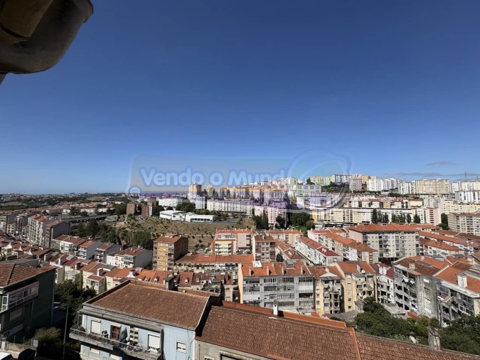 Apartamento T2 para Venda em Queluz e Belas Foto 15