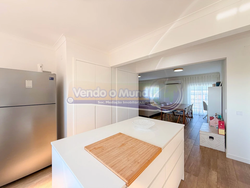 Apartamento T3 para Venda em Samora Correia Foto 11