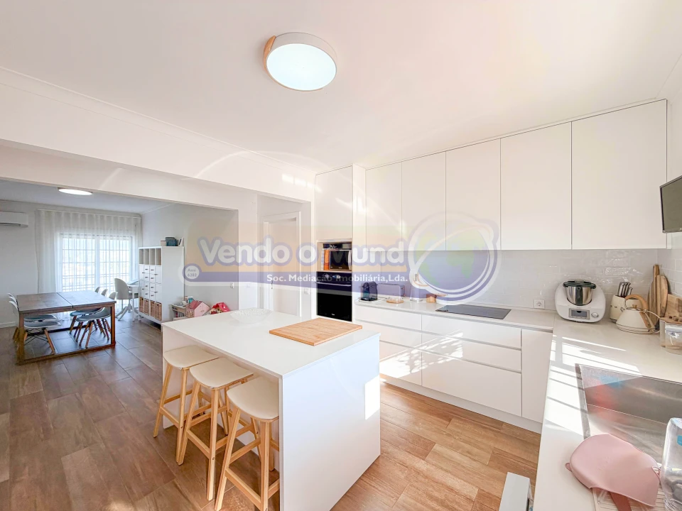 Apartamento T3 para Venda em Samora Correia Foto 10