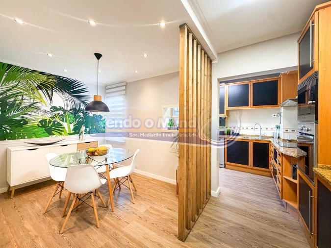 Apartamento T4 para Venda em Agualva e Mira-Sintra Foto 11
