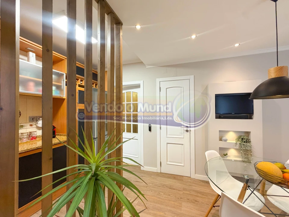 Apartamento T4 para Venda em Agualva e Mira-Sintra Foto 10