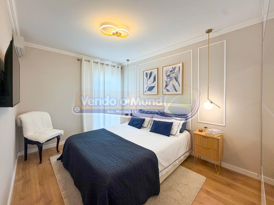 Apartamento T4 para Venda em Agualva e Mira-Sintra Foto 17