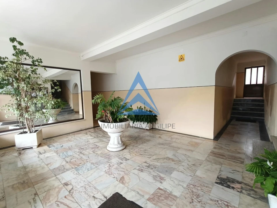 Apartamento T2 para Venda em São Martinho do Bispo e Ribeira de Frades Foto 1
