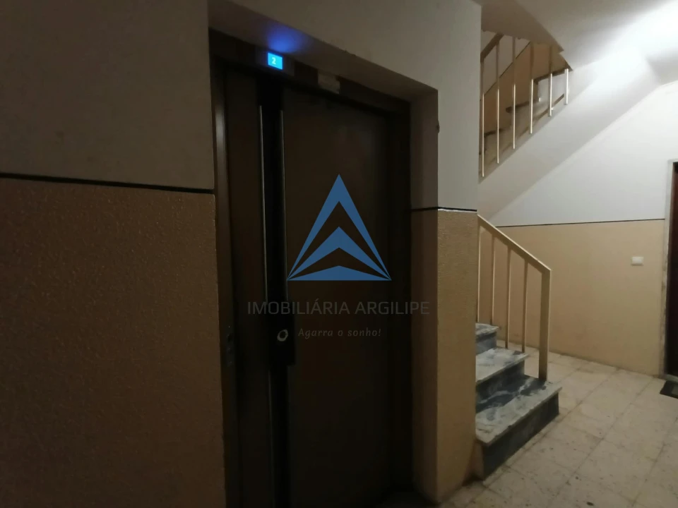 Apartamento T2 para Venda em São Martinho do Bispo e Ribeira de Frades Foto 6
