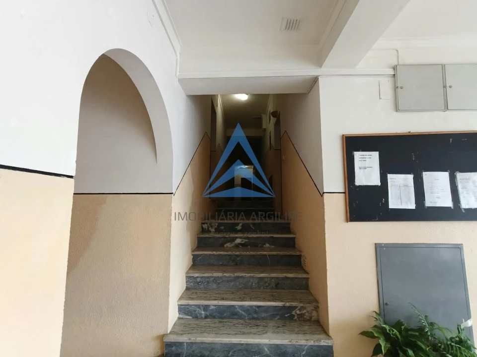 Apartamento T2 para Venda em São Martinho do Bispo e Ribeira de Frades Foto 4