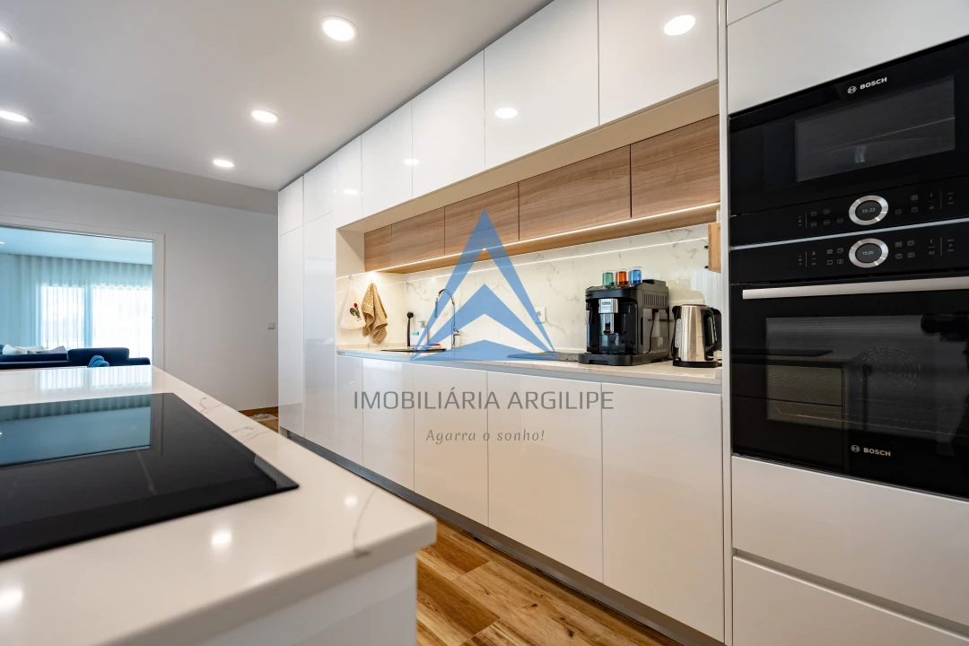Moradia T4 para Venda em Marrazes e Barosa Foto 15