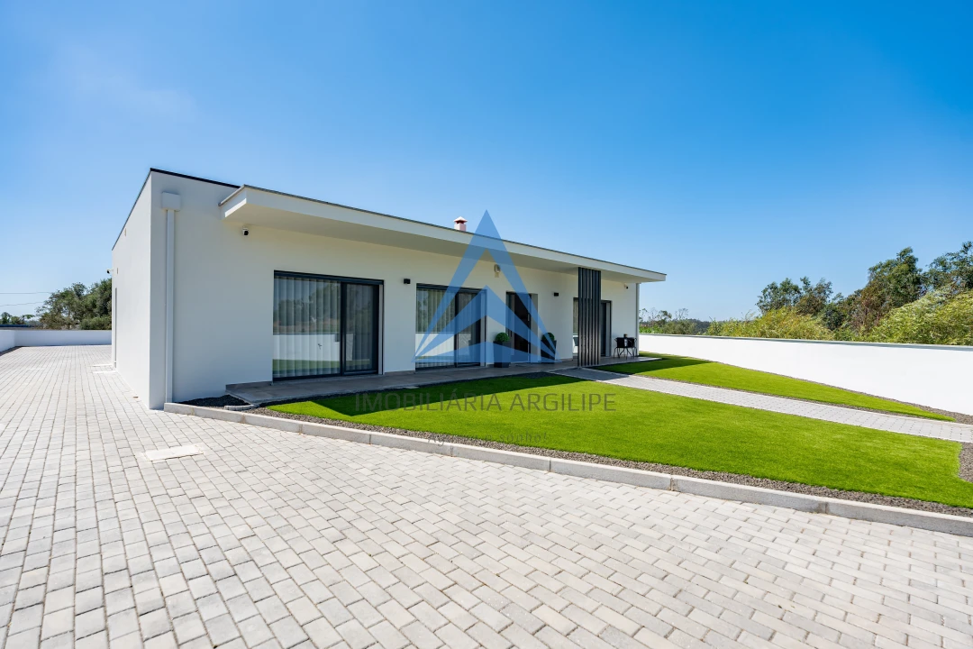 Moradia T4 para Venda em Marrazes e Barosa Foto 5