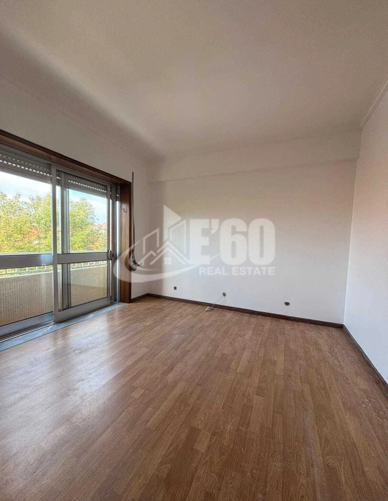 Apartamento T2 para Venda em Espinho Foto 1