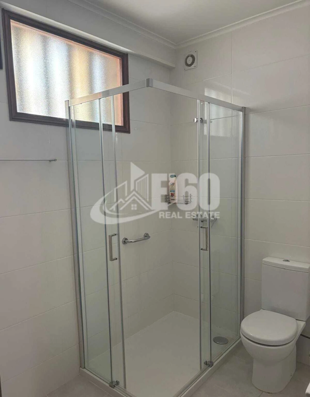 Apartamento T2 para Venda em Espinho Foto 9