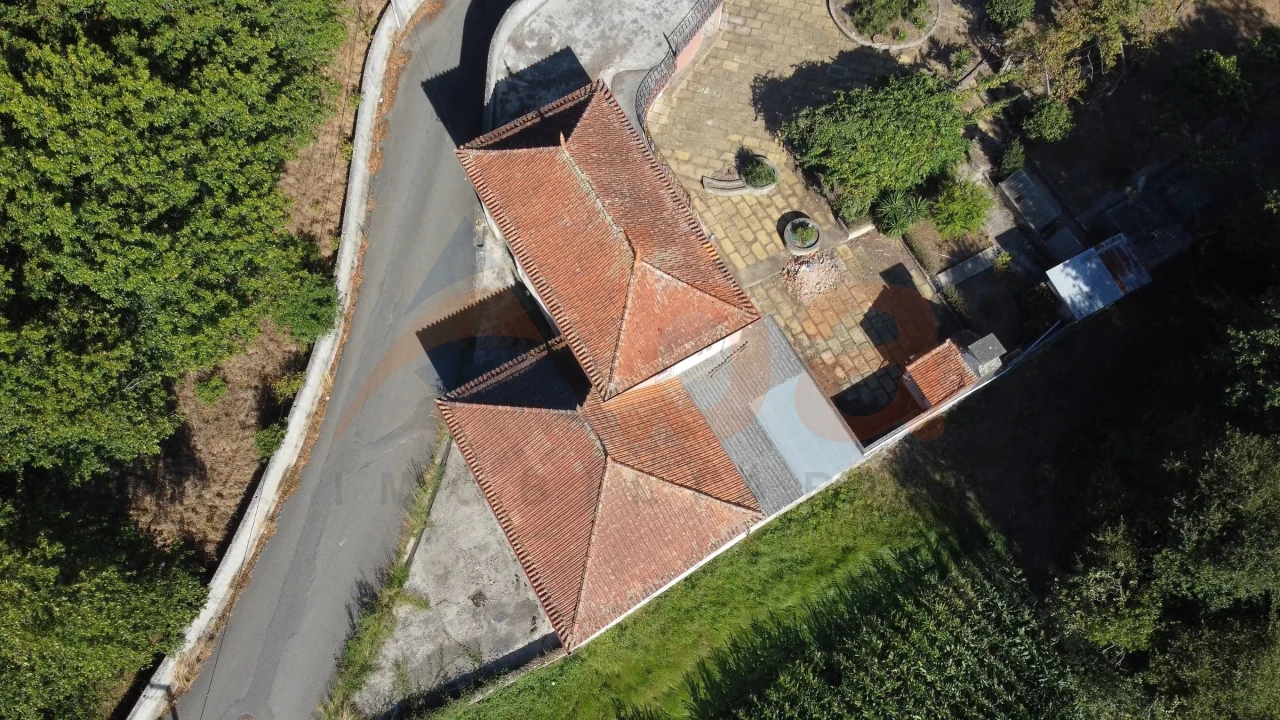 Moradia T4 para Venda em Valega Foto 10