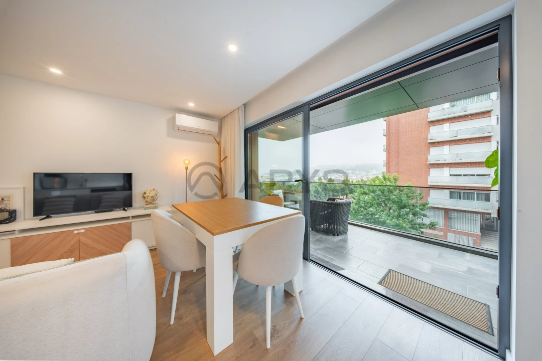 Apartamento T2 para Venda em Nogueira, Fraião e Lamaçães Foto 4