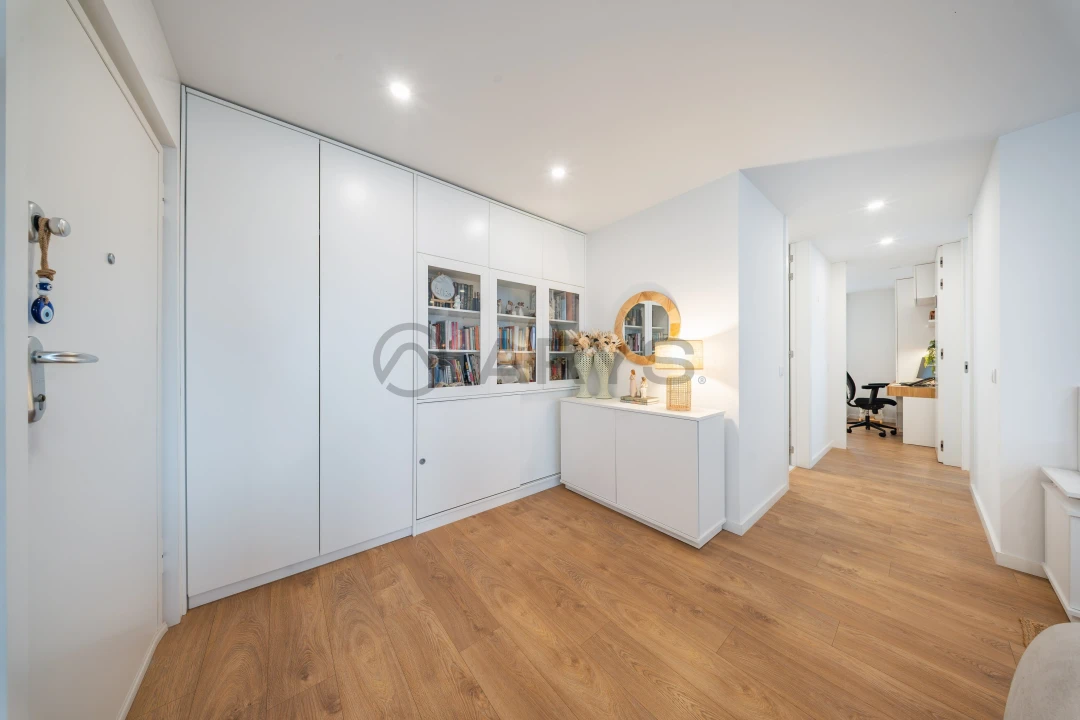Apartamento T2 para Venda em Nogueira, Fraião e Lamaçães Foto 5